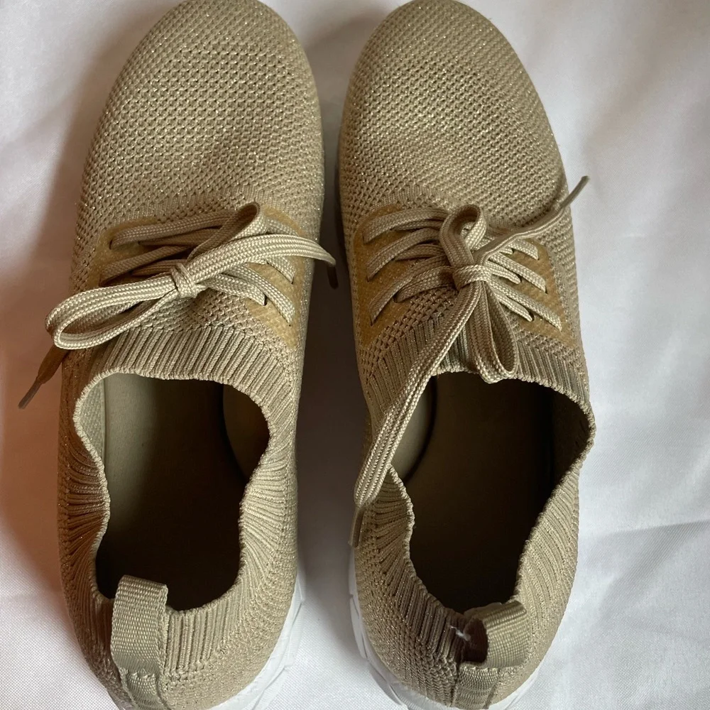 Solis Collection “Gold” Sparkly Knit‎ Slip-on Sneakers, Size 9.5